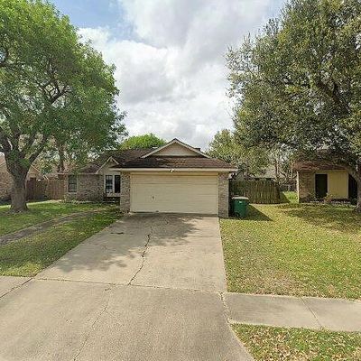 109 Ridgewood Dr, Victoria, TX 77901