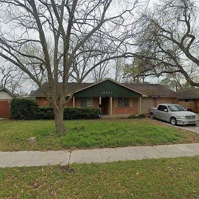 10927 Ivyridge Rd, Houston, TX 77043