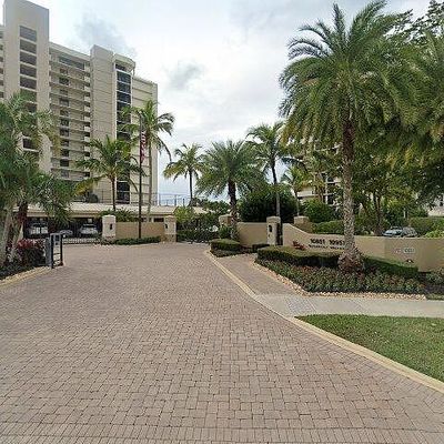 10951 Gulf Shore Dr #1202, Naples, FL 34108