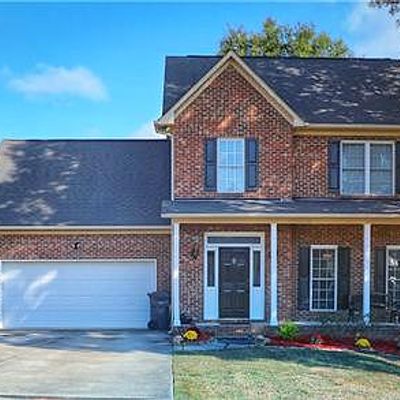 1101 Sunnyfield Ct, Dallas, NC 28034