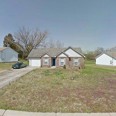 1102 Grove Mill Dr, La Vergne, TN 37086