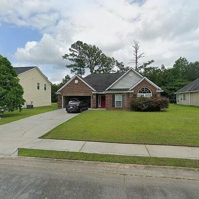 1103 Sara Ln, Hinesville, GA 31313