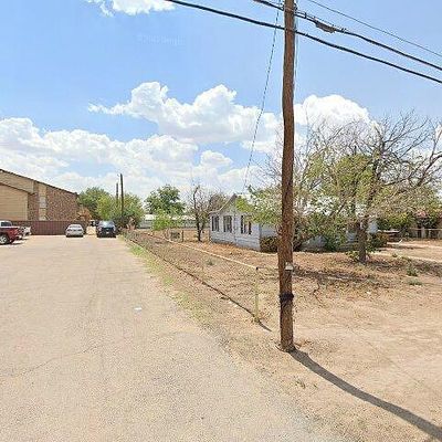 1105 S Betty Ave, Monahans, TX 79756