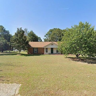 111 Clinton Ln, Albany, GA 31701