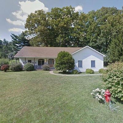 1111 Millbrook Sq Ne, Bolivar, OH 44612