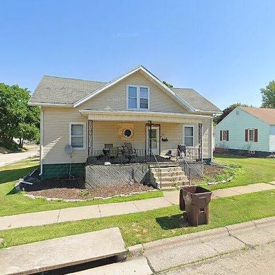 112 W Apple St, Maquoketa, IA 52060