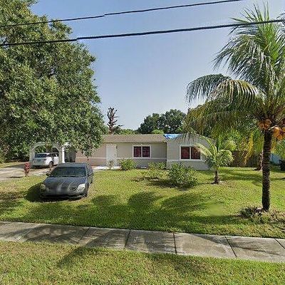 1120 Rosedale Ave, Fort Pierce, FL 34982