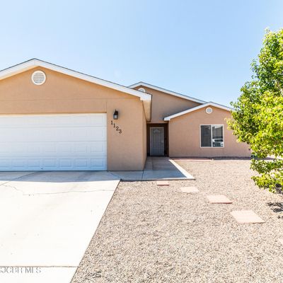 1123 Soaring Eagle Dr, Farmington, NM 87401