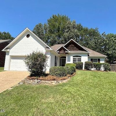 1124 Ellington Ct, Brandon, MS 39042