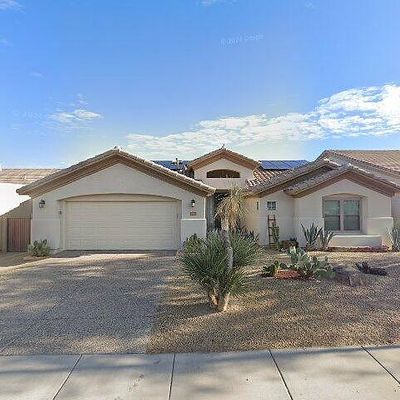 11311 S Oakwood Dr, Goodyear, AZ 85338