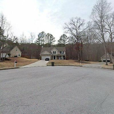 1132 Brookstone Estates Dr, Loganville, GA 30052