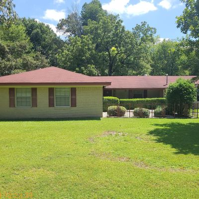 1133 W Hill Dr, El Dorado, AR 71730