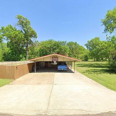 114 Lindy Lee Ln, Mabank, TX 75156