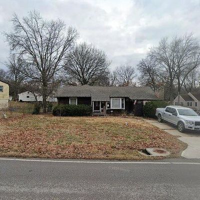 11401 E 35 Th St S, Independence, MO 64052