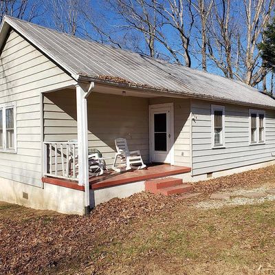 115 Glendale St, Morganton, NC 28655