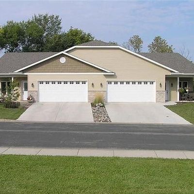 115 Morning Dr, Mayer, MN 55360