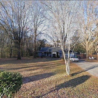 11501 Abernathy Rd, Charlotte, NC 28216