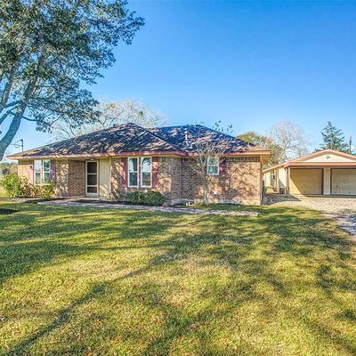 11520 Dannhaus Rd, Needville, TX 77461