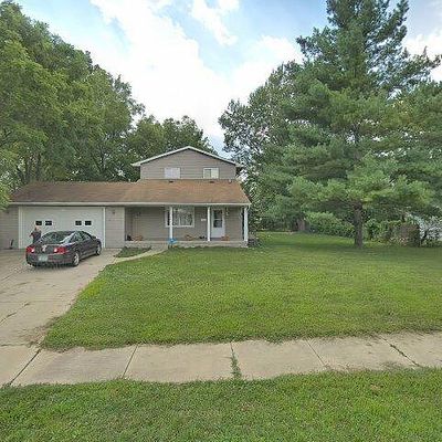 11556 Cornell St, Taylor, MI 48180