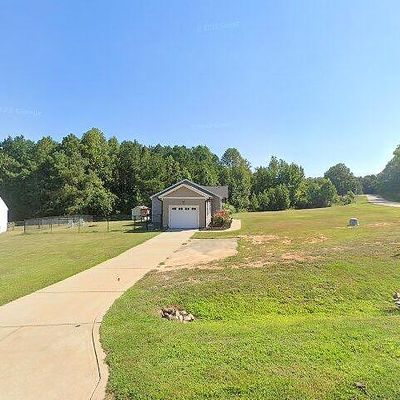 10 S Treeline Dr, Spring Hope, NC 27882