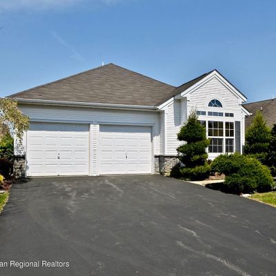 10 Tuscany Cir, Manchester Township, NJ 08759