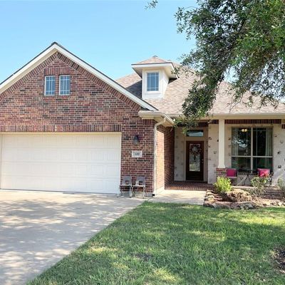 100 Baileys Ct, Richwood, TX 77531