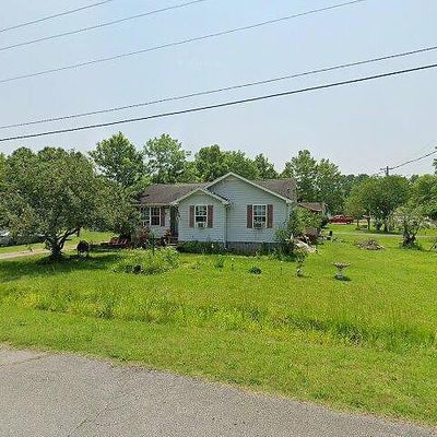 100 Brookside Dr, Dickson, TN 37055