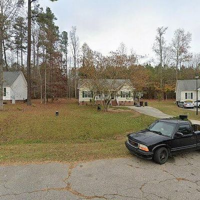 100 Fir Ct, Oxford, NC 27565