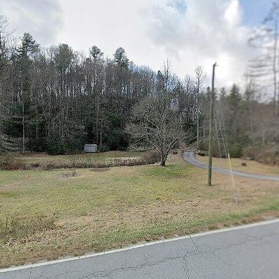 1000 Williamson Creek Rd, Pisgah Forest, NC 28768