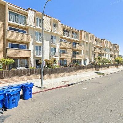 1001 Shoreline Dr #208, Alameda, CA 94501