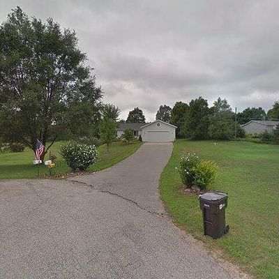 10035 Eaglewood Ct, Sparta, MI 49345