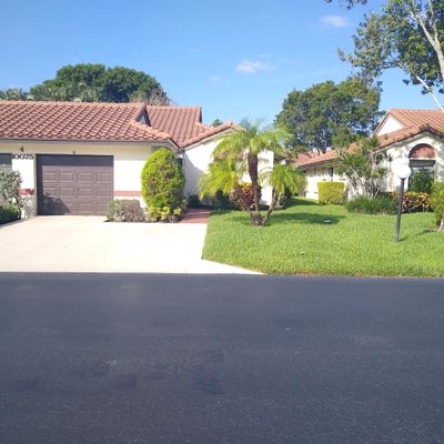 10075 Andrea Ln, Boynton Beach, FL 33437