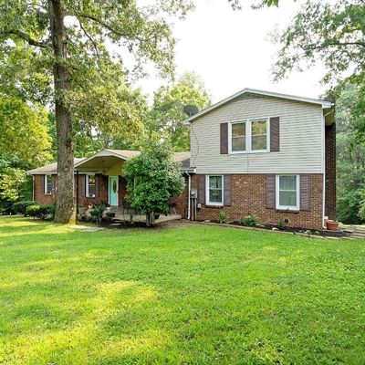 1008 Allen Rd, Ashland City, TN 37015