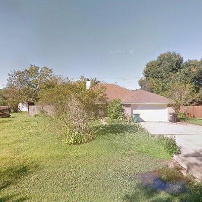 1008 Masonic Oak Dr, Brazoria, TX 77422