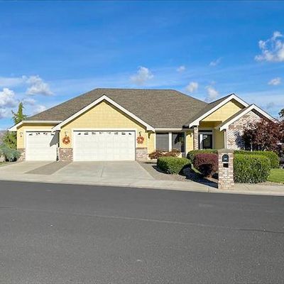 101 Canyon Greens Ct, Lewiston, ID 83501