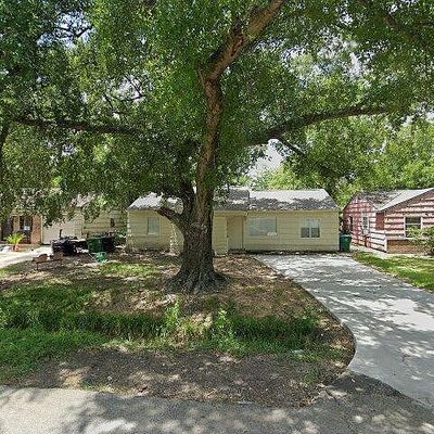 10114 Chesterfield Dr, Houston, TX 77051