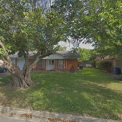 1012 Edna Dr, Fort Worth, TX 76140