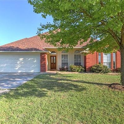 1017 Highland Rd, Cleburne, TX 76033