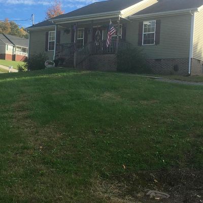 102 Fort Cir, Wartrace, TN 37183