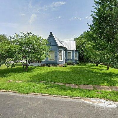 102 W Texas St, Denison, TX 75021