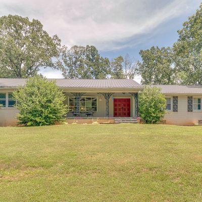 102 Woodmere Dr, Hohenwald, TN 38462