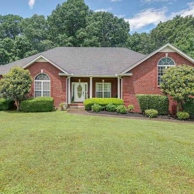 1020 Fairways Dr, Greenbrier, TN 37073