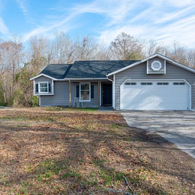 1024 Birchwood Ln, Jacksonville, NC 28546