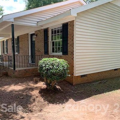 103 Carroway Ln, Clover, SC 29710