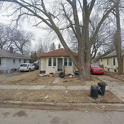 1030 Barlow Ave, Flint, MI 48507