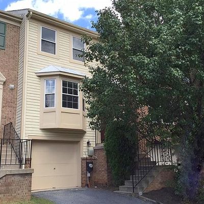 104 Leafcup Ct, Gaithersburg, MD 20878