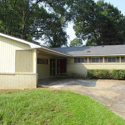 104 Lee Cir, Hattiesburg, MS 39402