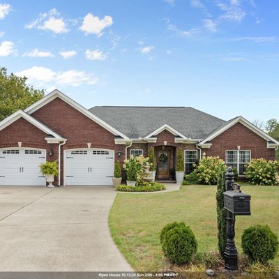 104 Parc Cir, Florence, AL 35630