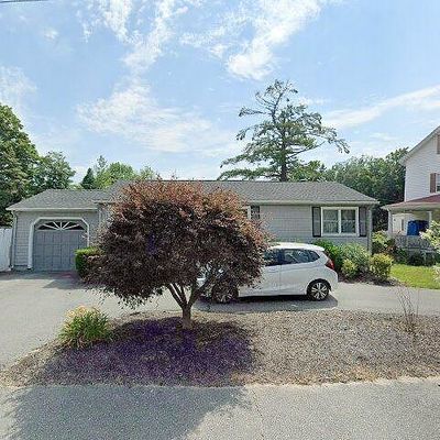 104 Wilbur Ave, Cranston, RI 02920