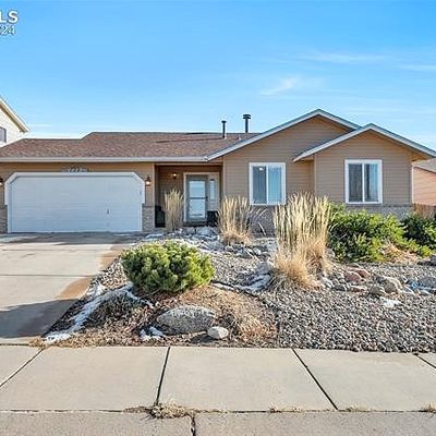 1045 Lindstrom Dr, Colorado Springs, CO 80911